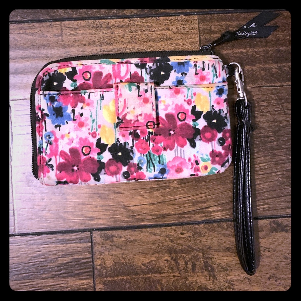 thirty-one wristlet/wallet in floral pattern